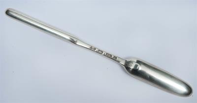 Lot 45 - A GEORGE II SILVER MARROW SCOOP of plain double ended form