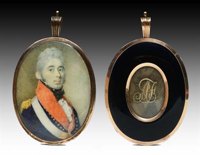 Lot 112 - A GEORGE III OVAL MINIATURE PORTRAIT of an officer in uniform with memorial monogrammed hair panel v