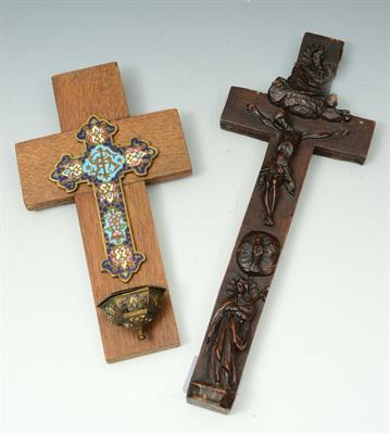 Lot 206 - AN ANTIQUE FLEMISH CARVED WOODEN CRUCIFIX with symbolic images