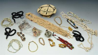 Lot 319 - A COLLECTION OF SIXTEEN PRE-COLUMBIAN BEAD NECKLACES and further beads