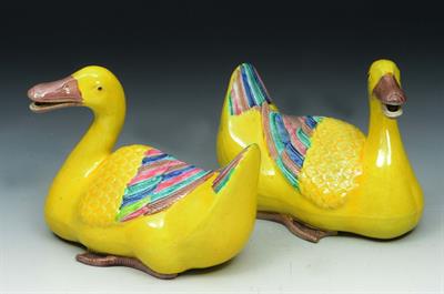 Lot 346 - A PAIR OF CHINESE PORCELAIN YELLOW GLAZED FIGURES of ducks