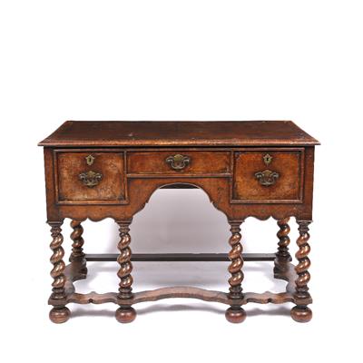 Lot 410A - AN ANTIQUE