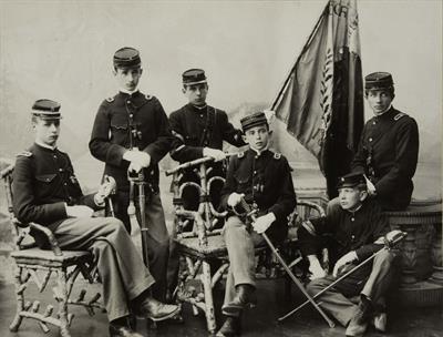 Lot 644 - A MILITARY PHOTO FROM THE COLLECTION OF AMEDÉE GAUTIER depicting a group of six French military pers