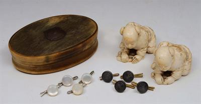 Lot 8 - TWO LATE 19TH/EARLY 20TH CENTURY JAPANESE IVORY OKIMONO