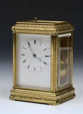 Lot 74 - A 19TH CENTURY FRENCH CARRIAGE CLOCK