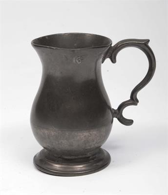 Lot 88 - AN EARLY 19TH CENTURY SCOTTISH PEWTER QUARTER PINT TANKARD