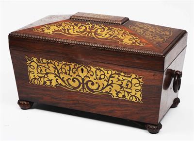 Lot 200 - AN EARLY VICTORIAN ROSEWOOD AND BRASS INLAID TEA CADDY