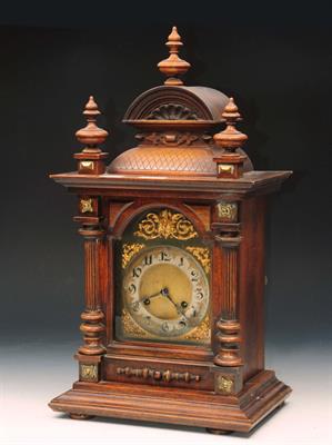 Lot 211 - A LATE 19TH CENTURY WALNUT MANTEL CLOCK