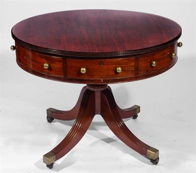 Lot 291 - A GEORGE III MAHOGANY CIRCULAR DRUM LIBRARY TABLE