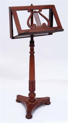 Lot 119 - AN EARLY VICTORIAN MAHOGANY MUSIC STAND