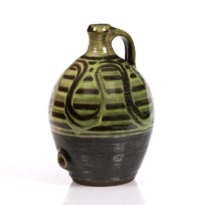 Lot 19 - Winchcombe Pottery