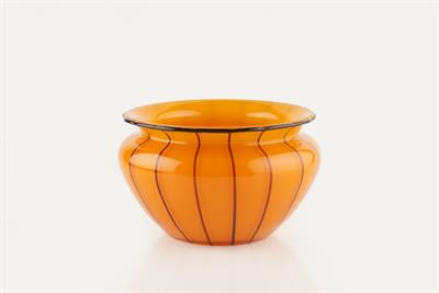 Lot 319 - Michael Powolny for Loetz