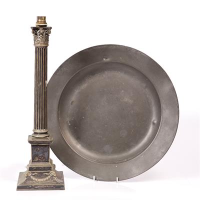 Lot 86 - AN ANTIQUE PEWTER BROAD RIM CHARGER