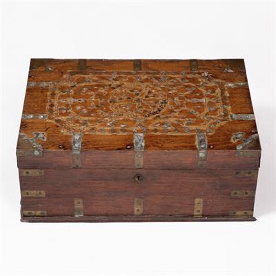 Lot 108 - A MIDDLE EASTERN COLONIAL HARDWOOD AND BRASS INLAID WRITING BOX