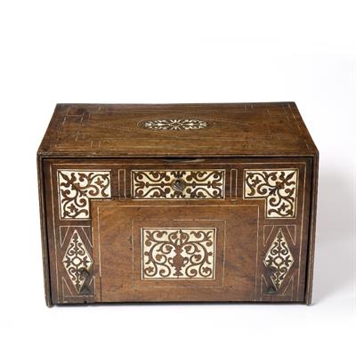 Lot 146 - A LATE 17TH / EARLY 18TH CENTURY COLONIAL HARDWOOD AND IVORY STRUNG TABLE CABINET