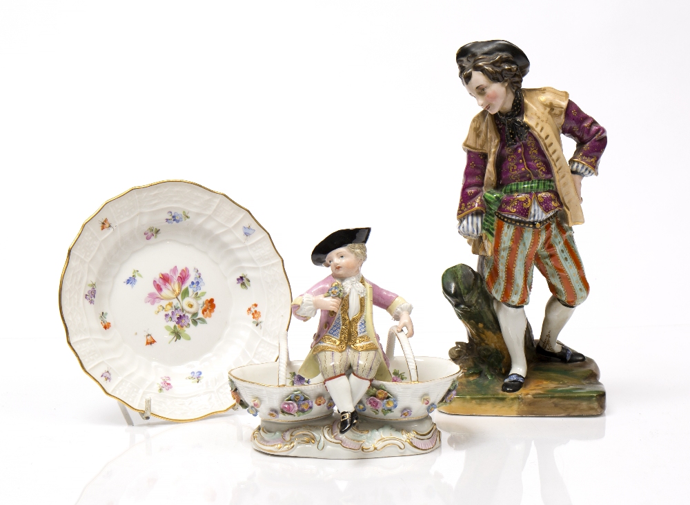 Lot 156 - A 19TH CENTURY MEISSEN FIGURAL SWEETMEAT BASKET