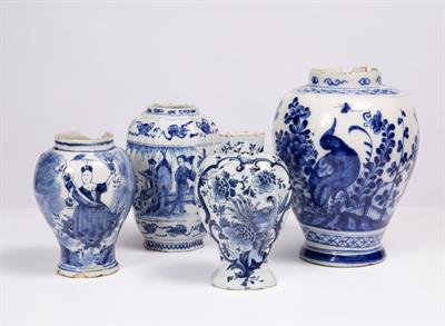 Lot 230 - A GROUP OF FOUR 18TH CENTURY DUTCH DELFT VASES