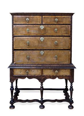 Lot 307 - AN EARLY 18TH CENTURY WALNUT CHEST ON STAND