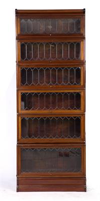 Lot 348 - A GLOBE-WERNICKE MAHOGANY VENEERED FIVE SECTIONAL BOOKCASE