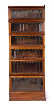 Lot 349 - A GLOBE-WERNICKE MAHOGANY VENEERED FIVE SECTIONAL BOOKCASE