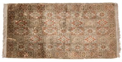 Lot 357 - A TURKISH SILK MAT