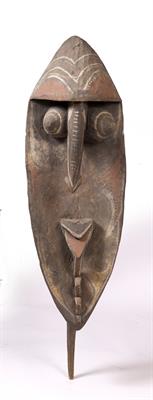 Lot 443 - A LARGE YENA FIGURE KWOMA-WASHKUK PAPUA NEW GUINEA