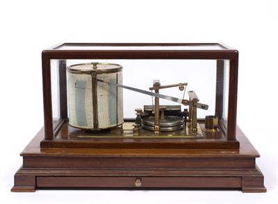 Lot 54 - AN EARLY 20TH CENTURY MAHOGANY CASED BAROGRAPH