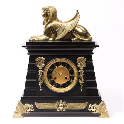 Lot 92 - A 19TH CENTURY FRENCH EGYPTIAN REVIVAL MANTEL CLOCK