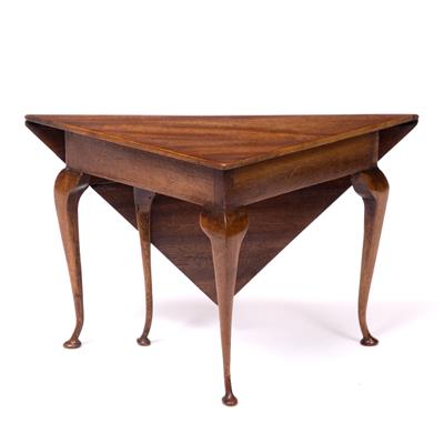 Lot 182 - A MAHOGANY MINIATURE DROP LEAF DINING TABLE