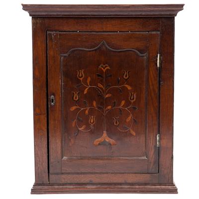 Lot 186 - AN 18TH CENTURY OAK WALL CUPBOARD