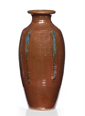 Lot 23 - Eddie Hopkins (1941-2007) at Winchcombe Pottery