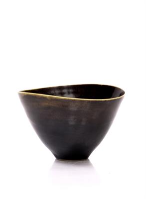 Lot 131 - ‡Lucie Rie (1902-1995)