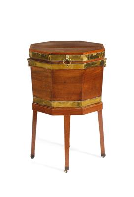 Lot 62 - A GEORGE III MAHOGANY AND BRASS BOUND OCTAGONAL CELLARETTE