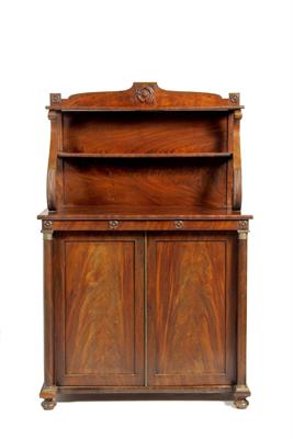 Lot 140 - A GEORGE IV MAHOGANY CHIFFONIER