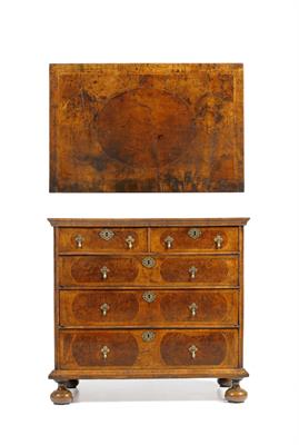 Lot 142 - AN EARLY 18TH CENTURY WALNUT CHEST of two short and three long drawers