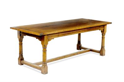 Lot 186 - AN OAK 17TH CENTURY STYLE REFECTORY DINING TABLE