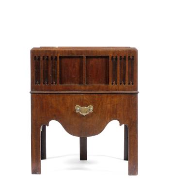 Lot 207 - A GEORGE III MAHOGANY COMMODE