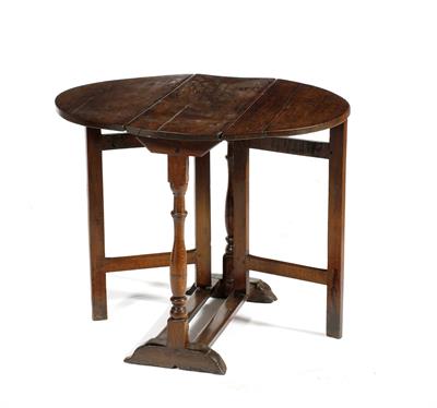 Lot 227 - AN ANTIQUE OAK SMALL SIZED GATELEG TABLE with oval top