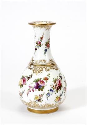 Lot 349 - A LATE GEORGE III COALPORT PORCELAIN BOTTLE VASE with flaring rim