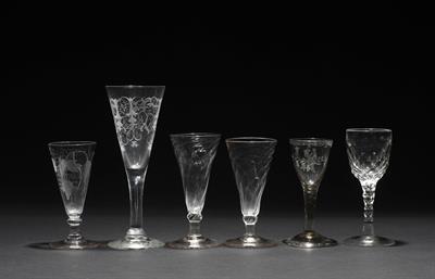 Lot 377 - A PAIR OF EARLY 19TH CENTURY ALE GLASSES