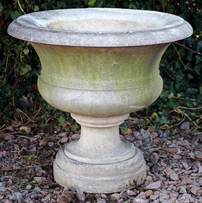 Lot 641 - A TURNED MARBLE URN possibly for use as a fountain