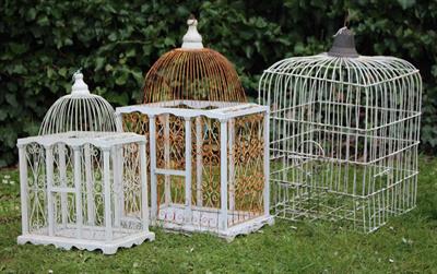 Lot 698 - A VICTORIAN WHITE PAINTED WIRE WORK PARROT CAGE