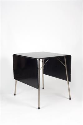 Lot 296 - Arne Jacobsen (1902-1971) for Fritz Hansen