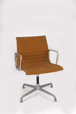 Lot 317 - Charles Eames (1907-1978) for Herman Miller