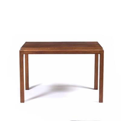 Lot 9 - Gordon Russell