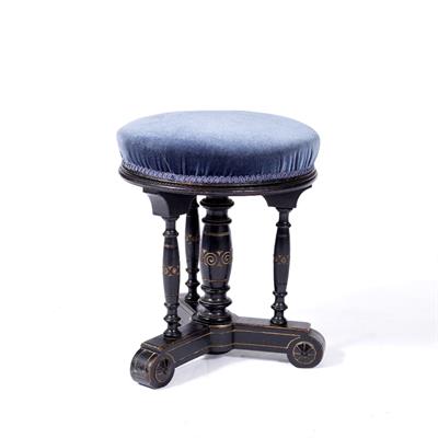 Lot 19 - Gillows