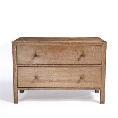 Lot 39 - In the manner of Heals
