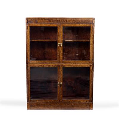 Lot 76 - Arts & Crafts