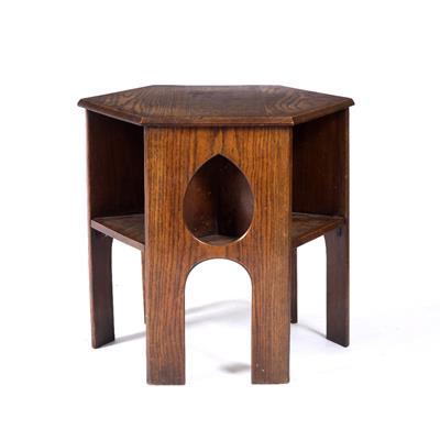 Lot 79 - Arts & Crafts