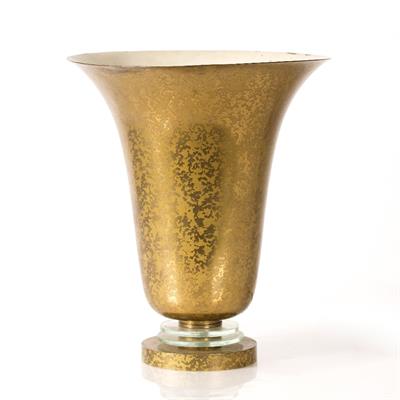 Lot 134 - Maison Genet & Michon